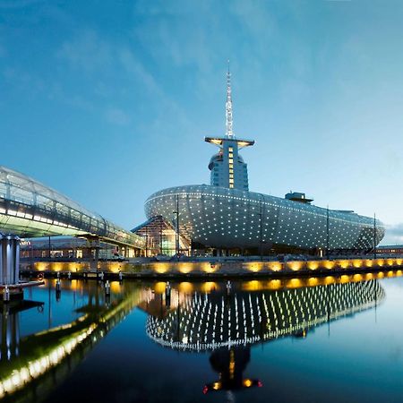 Atlantic Hotel Sail City Бремергафен Екстер'єр фото